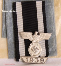 1939 Spange zum Eisernen Kreuzes 2er Klasse 1914 – 1939 Clasp to the Iron Cross 2nd Class 1914 – in Packet of issue image 3