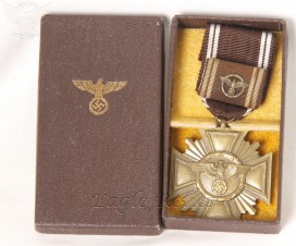 Dienstauszeichnungen der N.S.D.A.P 10 Jahre – Boxed 10 year NSDAP medal image 2