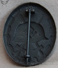 L/11 mint Deumer black wound badge image 2