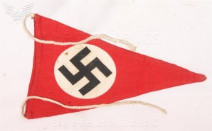 NSDAP Small Woollen Pennant 6″x9″ image 1